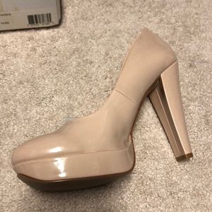 Patent Calvin Klein pumps NEW IN BOX